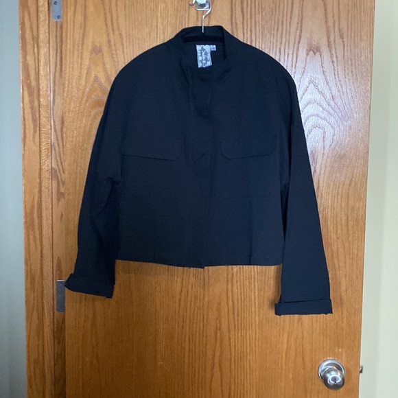 Black Sadie and Sage cropped jacket - NWT - Picture 4 of 4